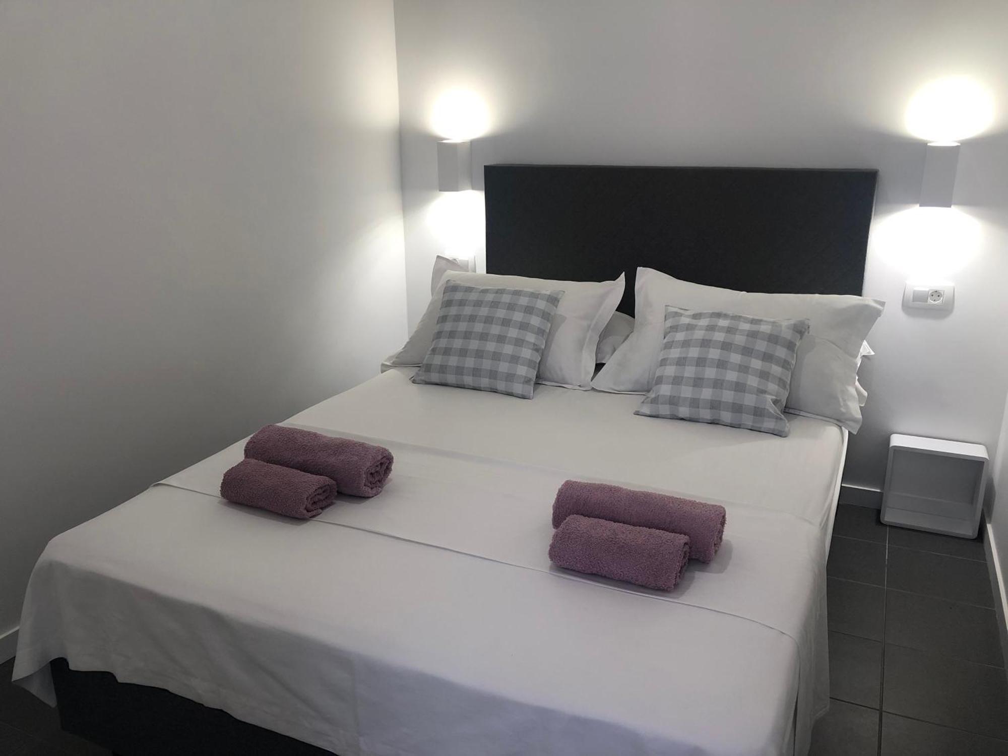Apartmani Milka I Jozo Omis Exterior photo